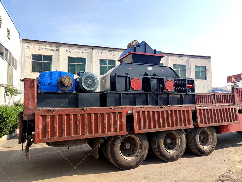 對輥細碎機_小型細碎對輥機,新型制砂細碎機生產(chǎn)視頻/型號圖片 對輥細碎機_小型細碎對輥機,新型制砂細碎機生產(chǎn)視頻/型號圖片