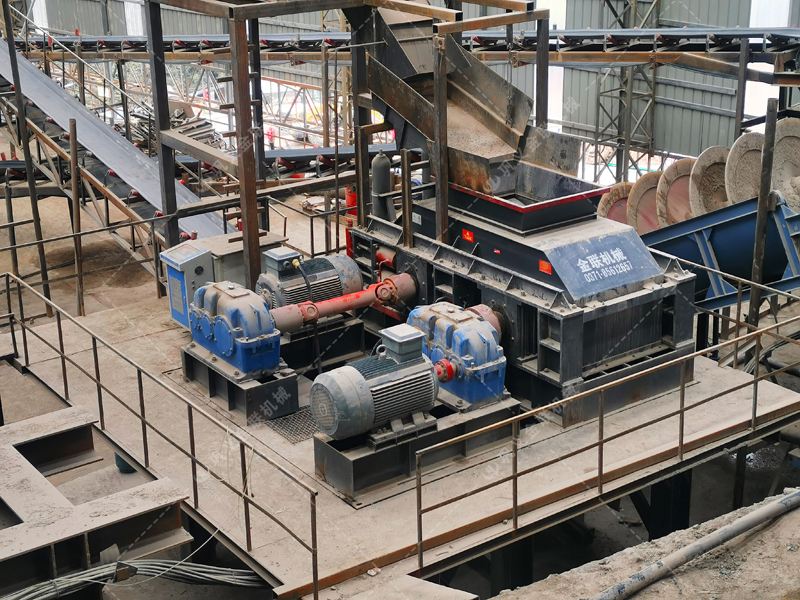 石英石硬度高，對輥制砂機能否穩定運行并保證出料質量？