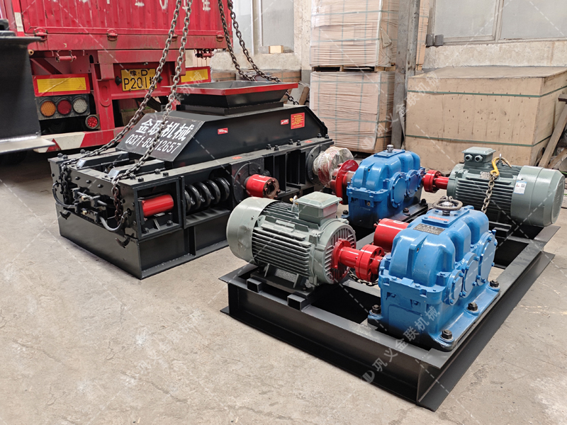 選擇困難癥？看完這篇你就知道雙齒輥破碎機(jī)有多香！