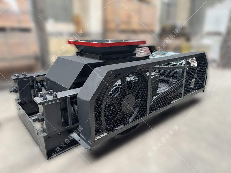 雙齒輥與光面輥差異解析：煤矸石破碎該選哪種對輥設備？